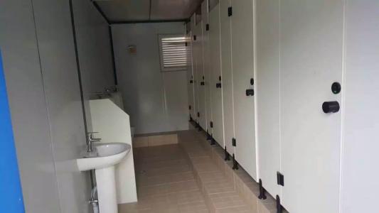 <b>集装箱厕所</b>